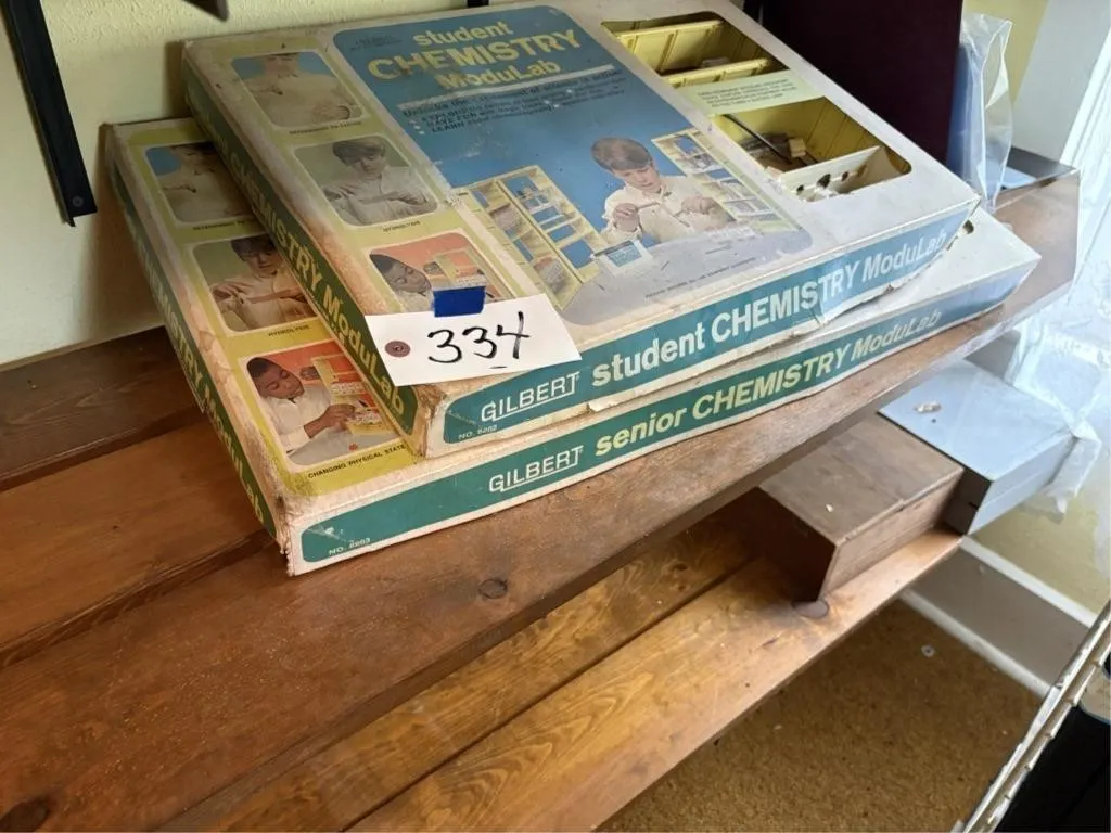 Gilbert Student Chemistry Sets