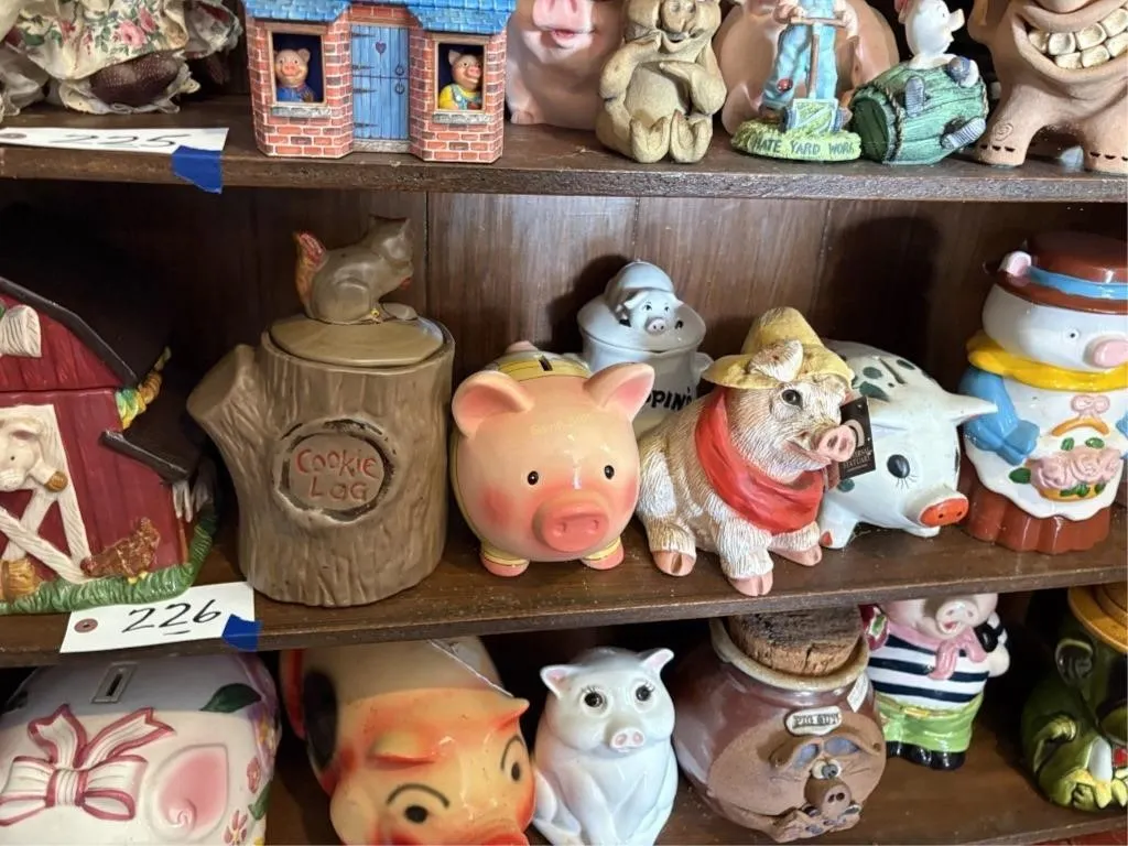 Cookie Jars, Piggy Banks etc