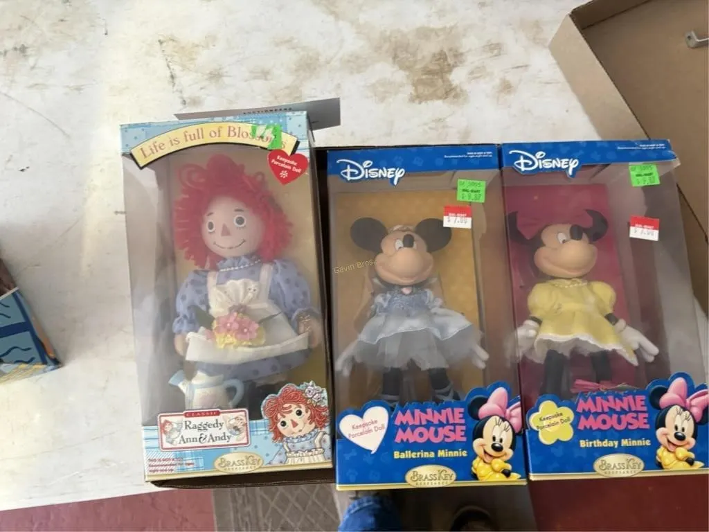 Minnie Mouse & Raggedy Anne Doll