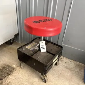 Matco Tools Pneumatic Chair