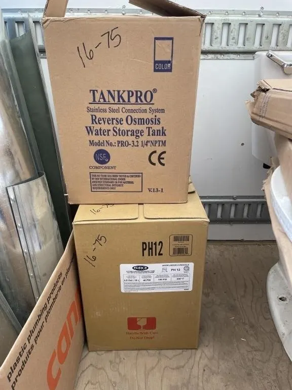 NEW - Portable Water Expansion Tank 4.8Gal/18L,