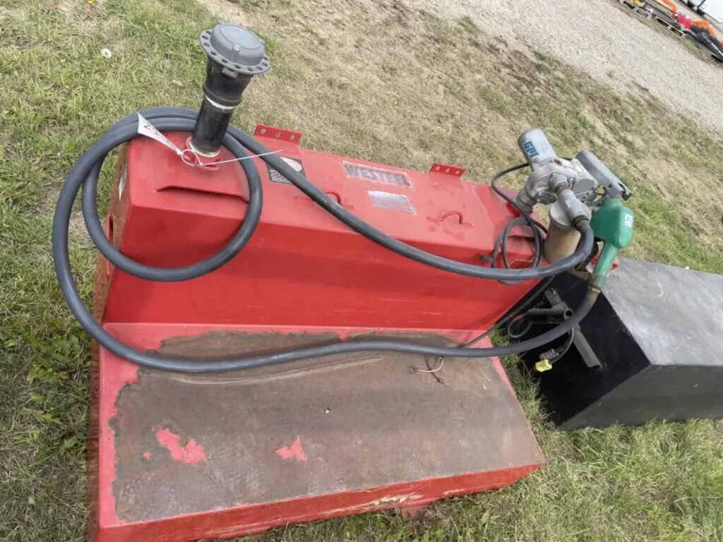 Westeel 75 Gal Truck Fuel Tank W/ Fill-Rite Nozzel