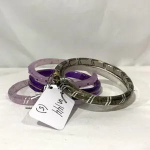 Bangle bracelets (lavender)