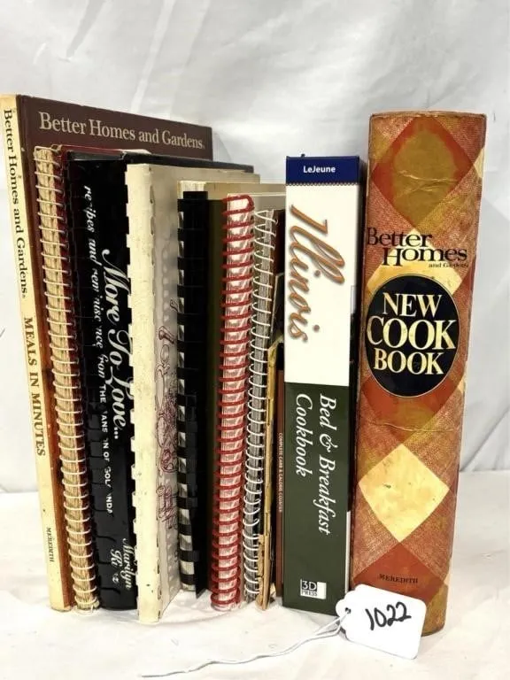 Cookbooks (includes vintage Better Home &