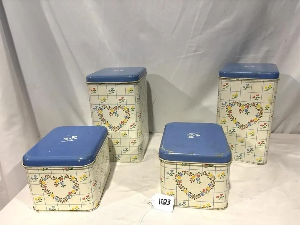 Vintage canister set of 4