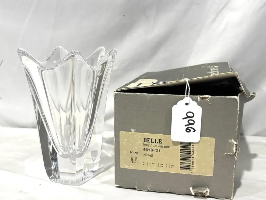 Crystal tulip vase with box (Belle, Orrefors)
