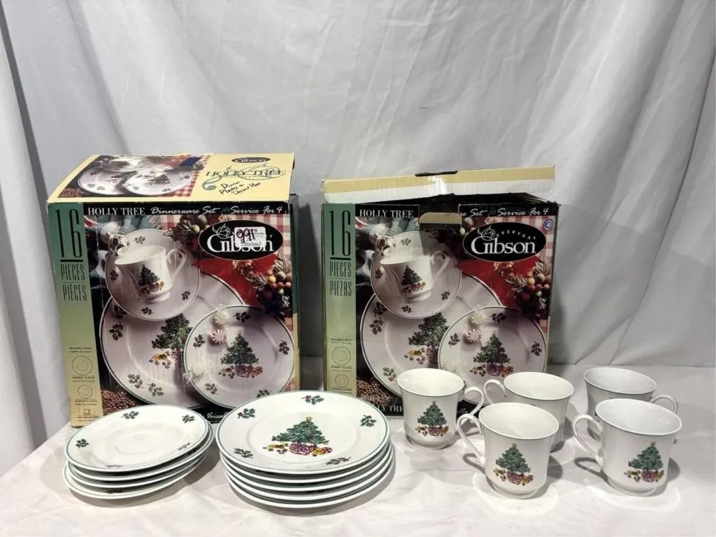 Everyday Gibson Christmas dishes