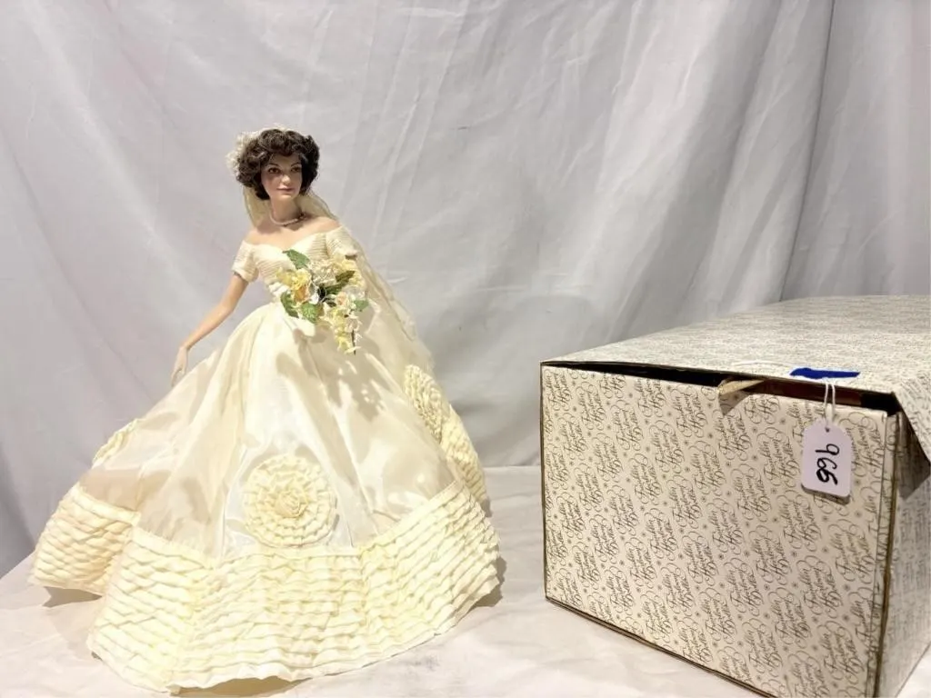 Jacqueline Kennedy bridal heirloom doll