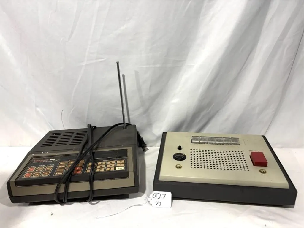 Bearcat 160 Scanning Radio and Electro Vox