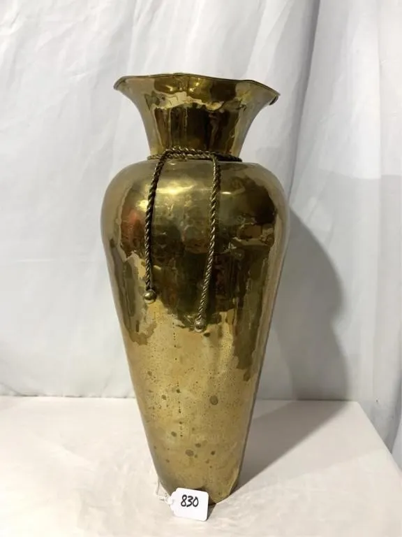 Vase, gold colored 17"