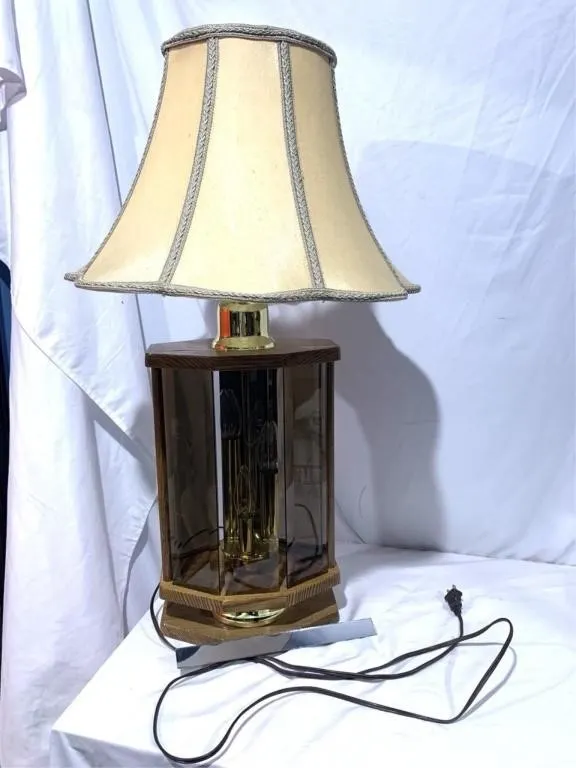 Lamp with lampshade (glass around bottom), 1