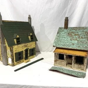 William Roy Folk Art Bird House, William Roy Folk