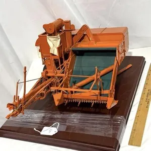 1/12 Allis-Chalmers 60A All-Crop Harvester