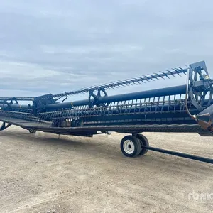 2012 MacDon FD75 45 ft Flex Draper Combine Header