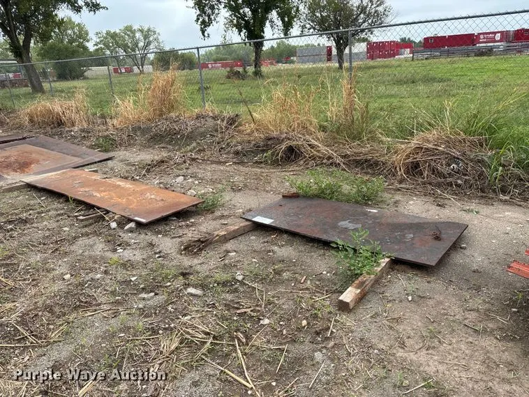 (2) street plates