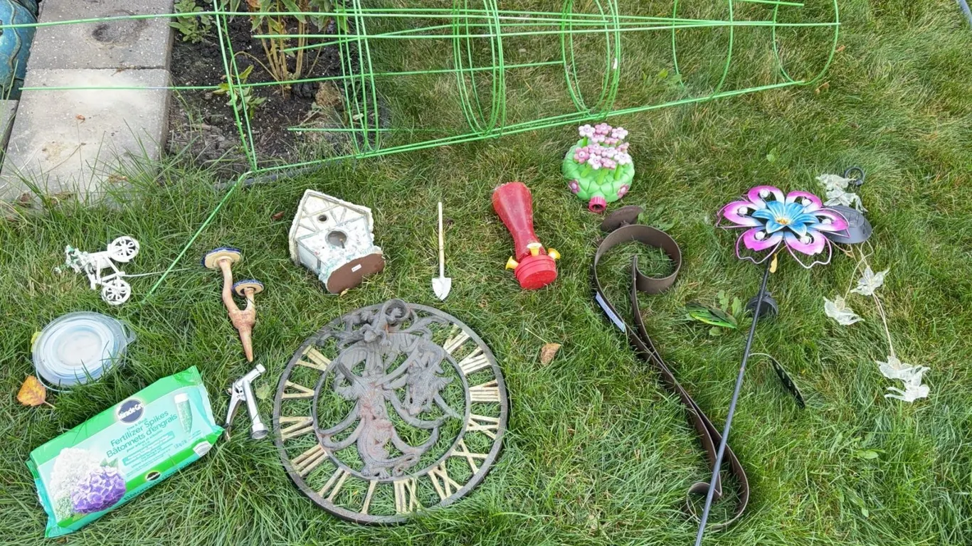 Garden Tools Decor and Accessories Lot