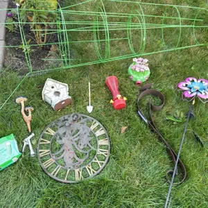 Garden Tools Decor and Accessories Lot