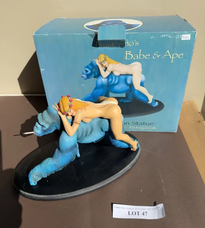Frank Cho Babe & Ape Limited Edition Statue
