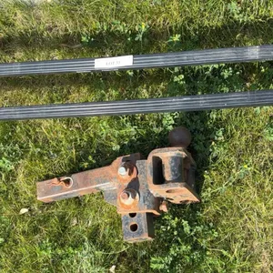  Trailer Hitch And Frontier Roof Cross Bars 