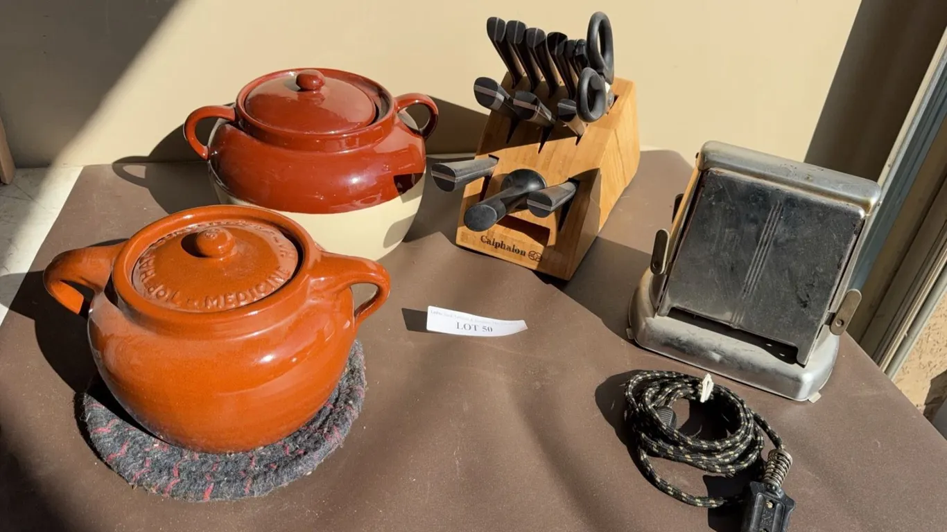 Kitchen Lot: Calphalon Knives, Toaster, Crocks