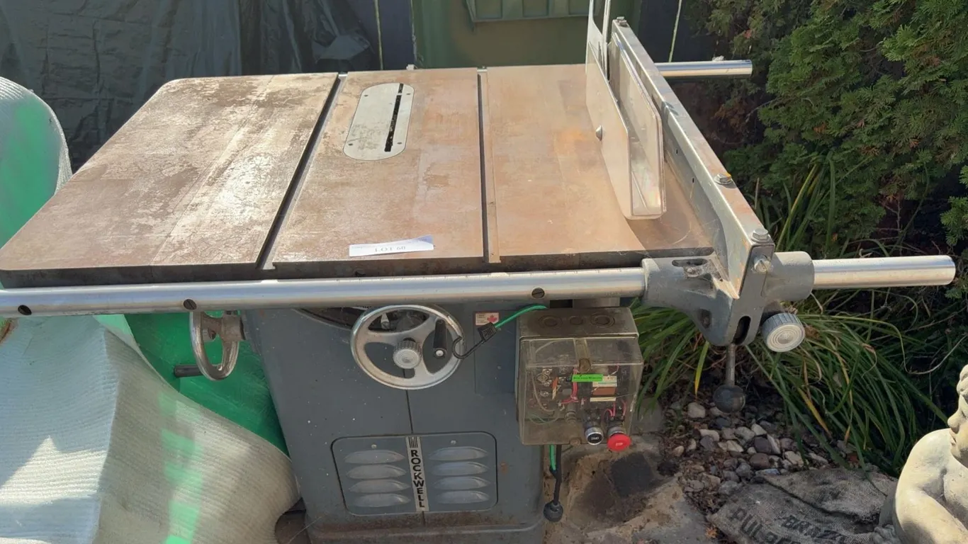 Rockwell Table Saw With Motor And Switch