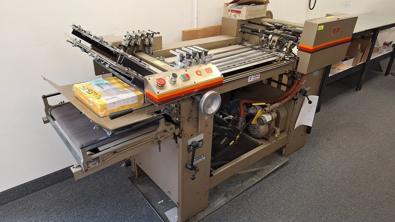 O&M 18x24 4PAR Folding Machine, Series: F-18, SN: AK3-126, 1PH, 220V