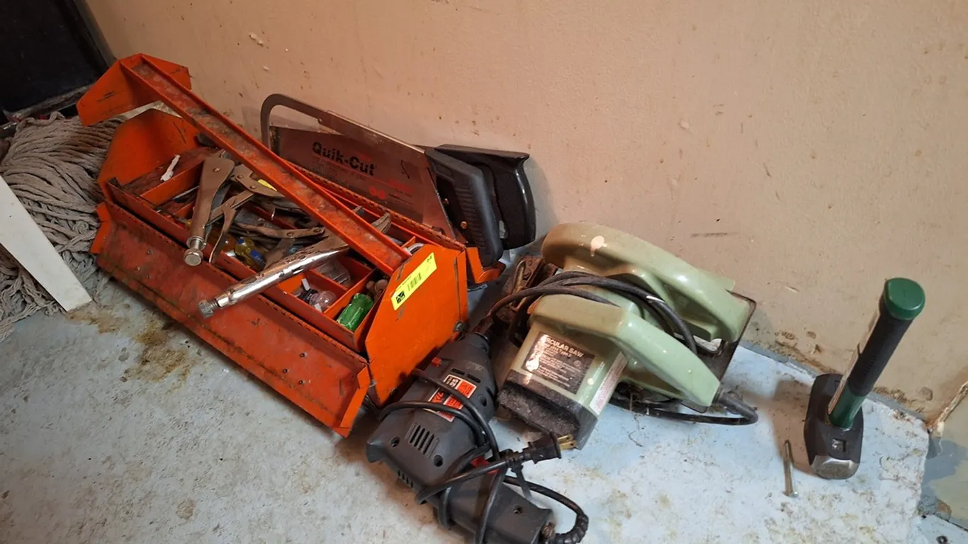 Assorted Tools