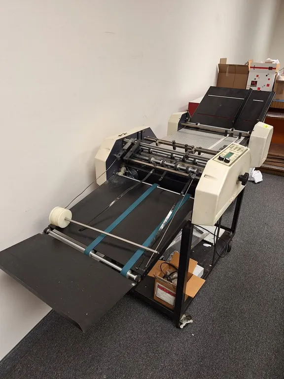 Graphic Wizard HS Air Numbering Machine with Cart, SN: 1012086, 110V