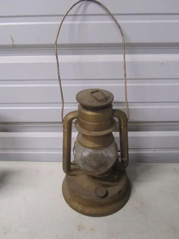 Dietz Little Giant Oil Lantern
