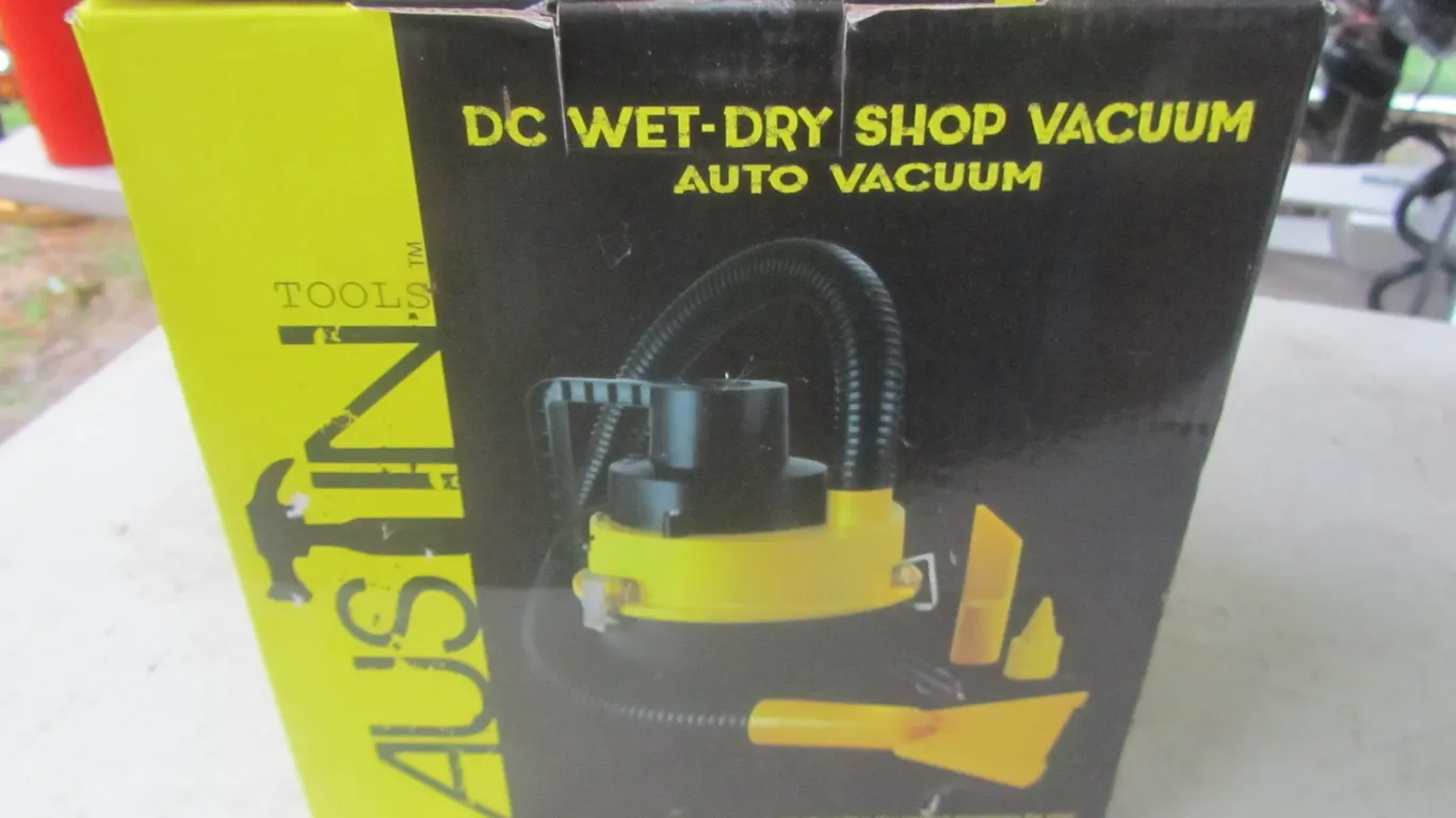 Austin Tools DC Wet/Dry Shop Vacuum Auto Vacuum