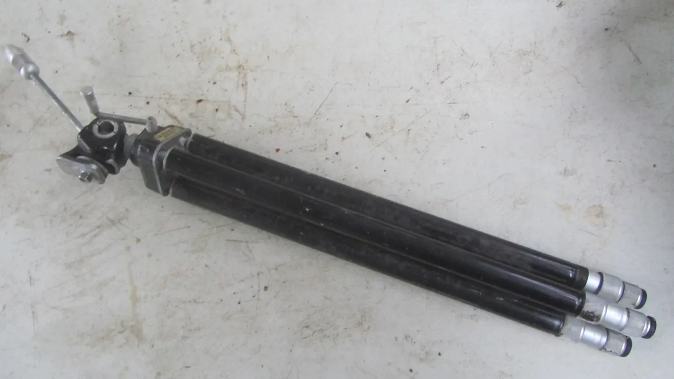 Fairfax Tripod