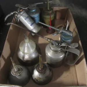 (11) Assorted Oil Cans