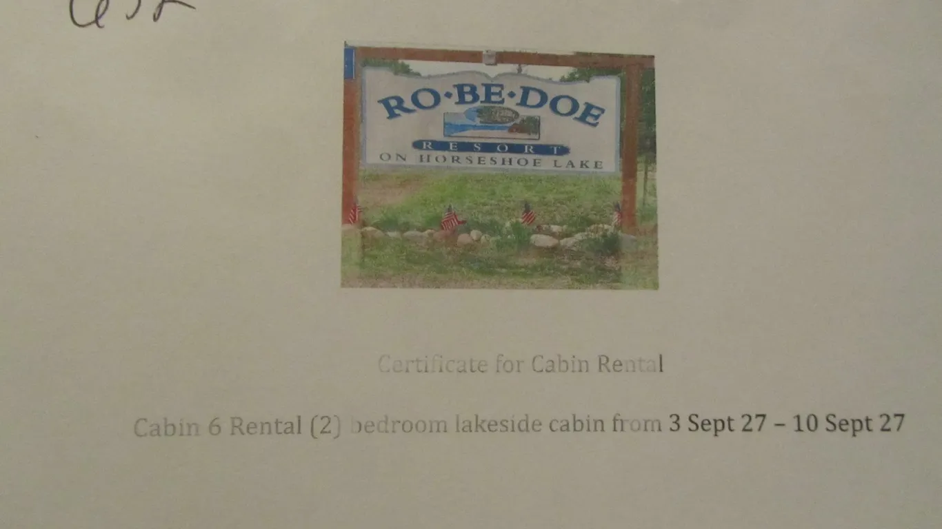 Rental Of Cabin 6 at Ro-Be-Doe Resort on Horseshoe Lake, Merrifield MN Sept 3rd 2027 to Sept 10th 2027