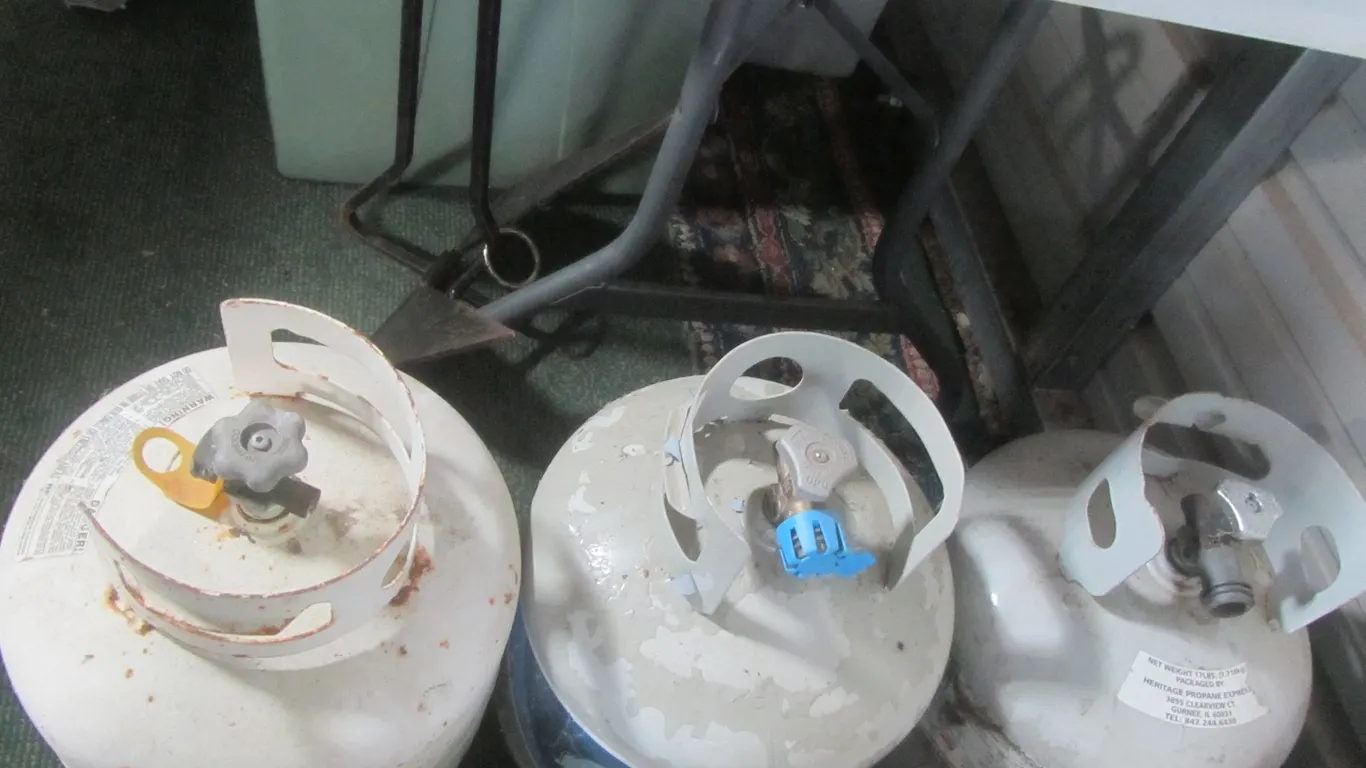 (3) Empty 20lb Propane Tanks