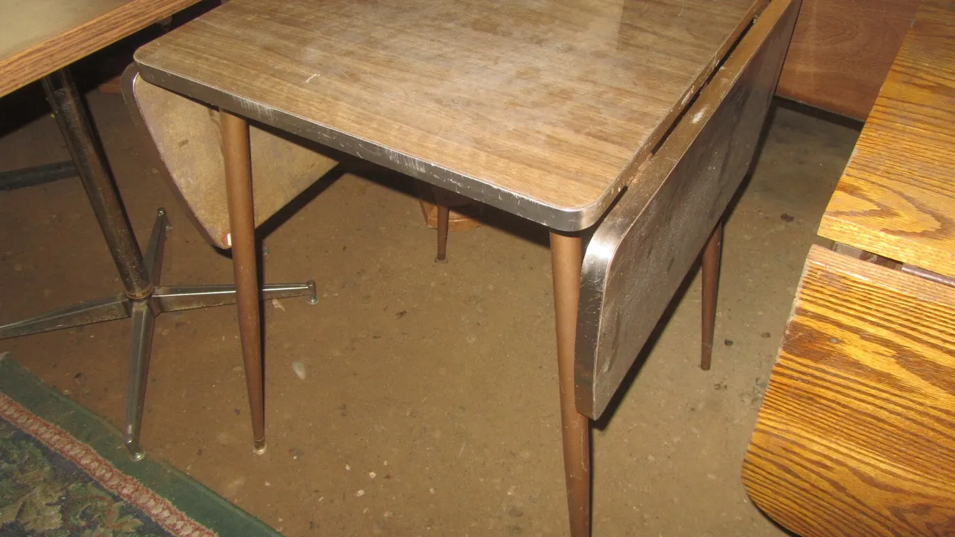 Drop-Leaf Table