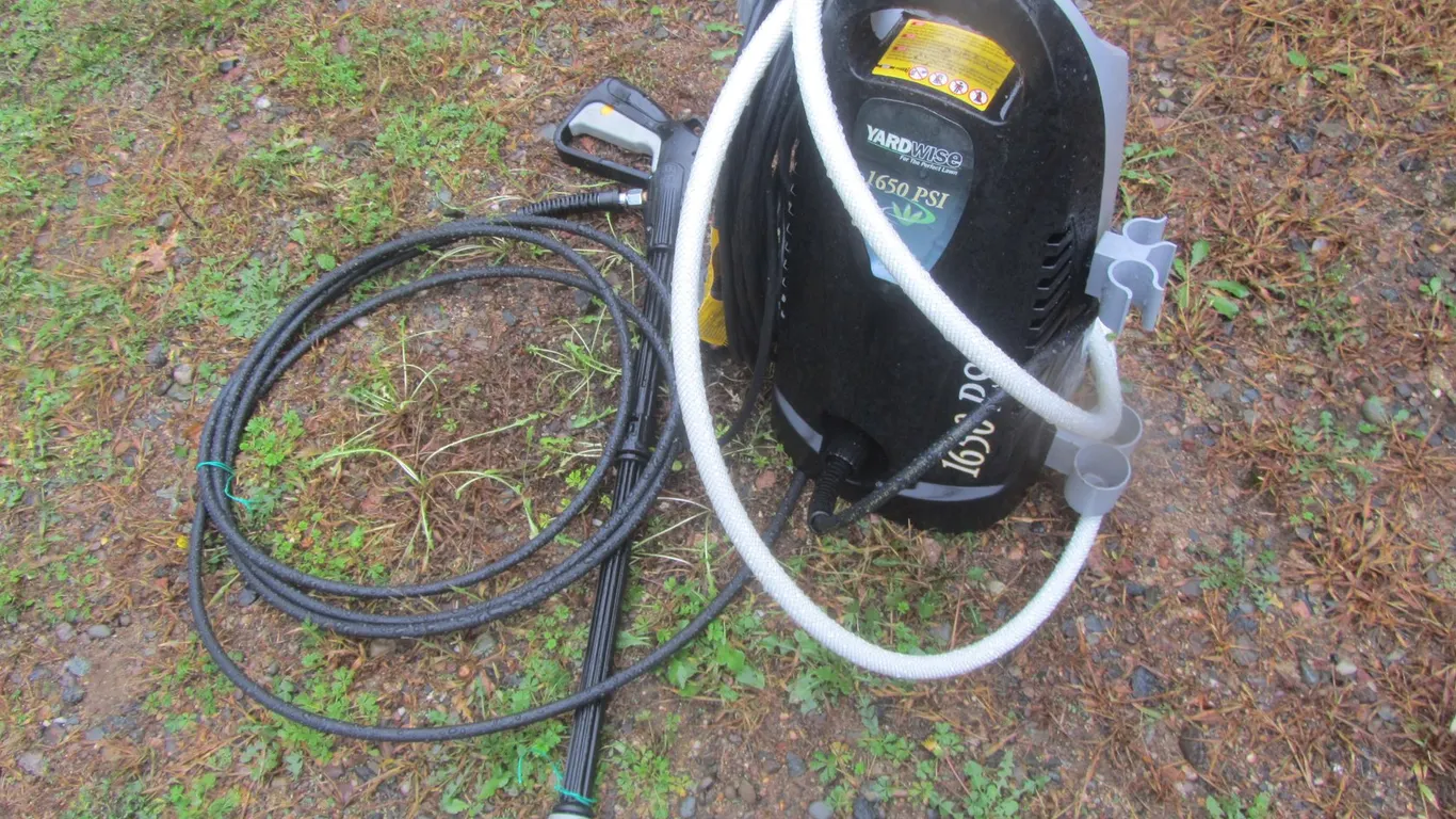 Yardwise 1650 PSI Electric Pressure Washer