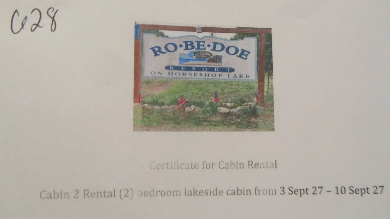 Rental Of Cabin 2 at Ro-Be-Doe Resort on Horseshoe Lake, Merrifield MN Sept 3rd 2027 to Sept 10th 2027