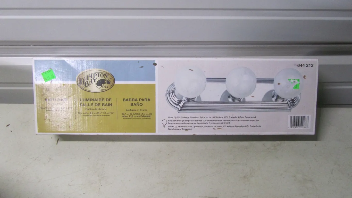 Hampton Bay Bath Bar Fixture