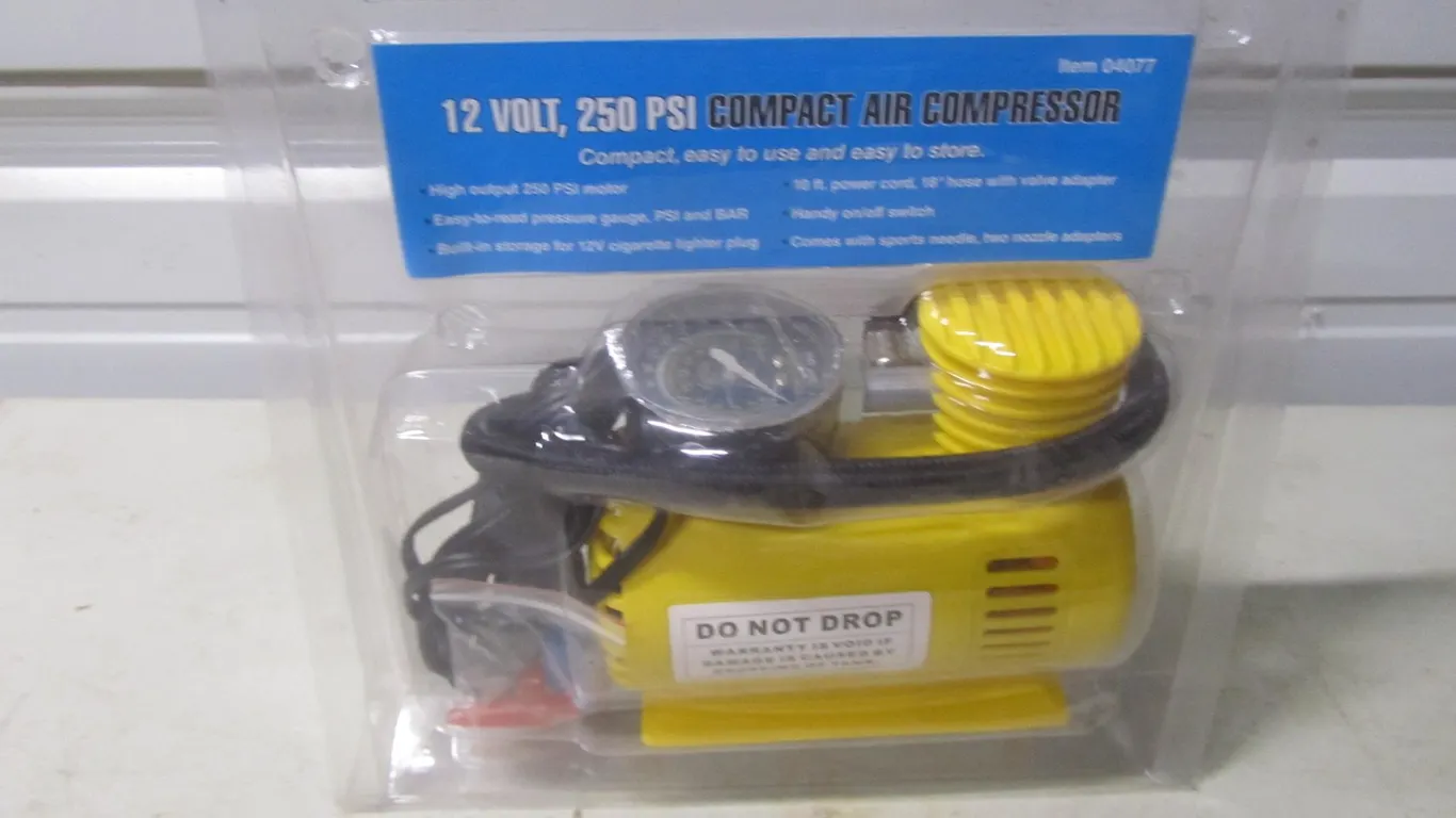 12v 250PSI Compact Air Compressor