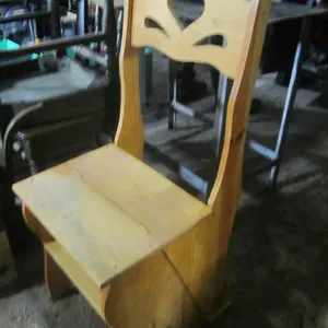 Folding Chair/Shelf