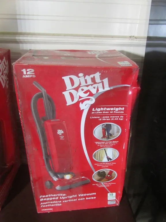 Dirt Devil Lightweight Vacuum Cleaner