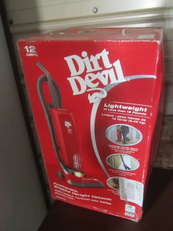 Dirt Devil Lightweight Vacuum Cleaner