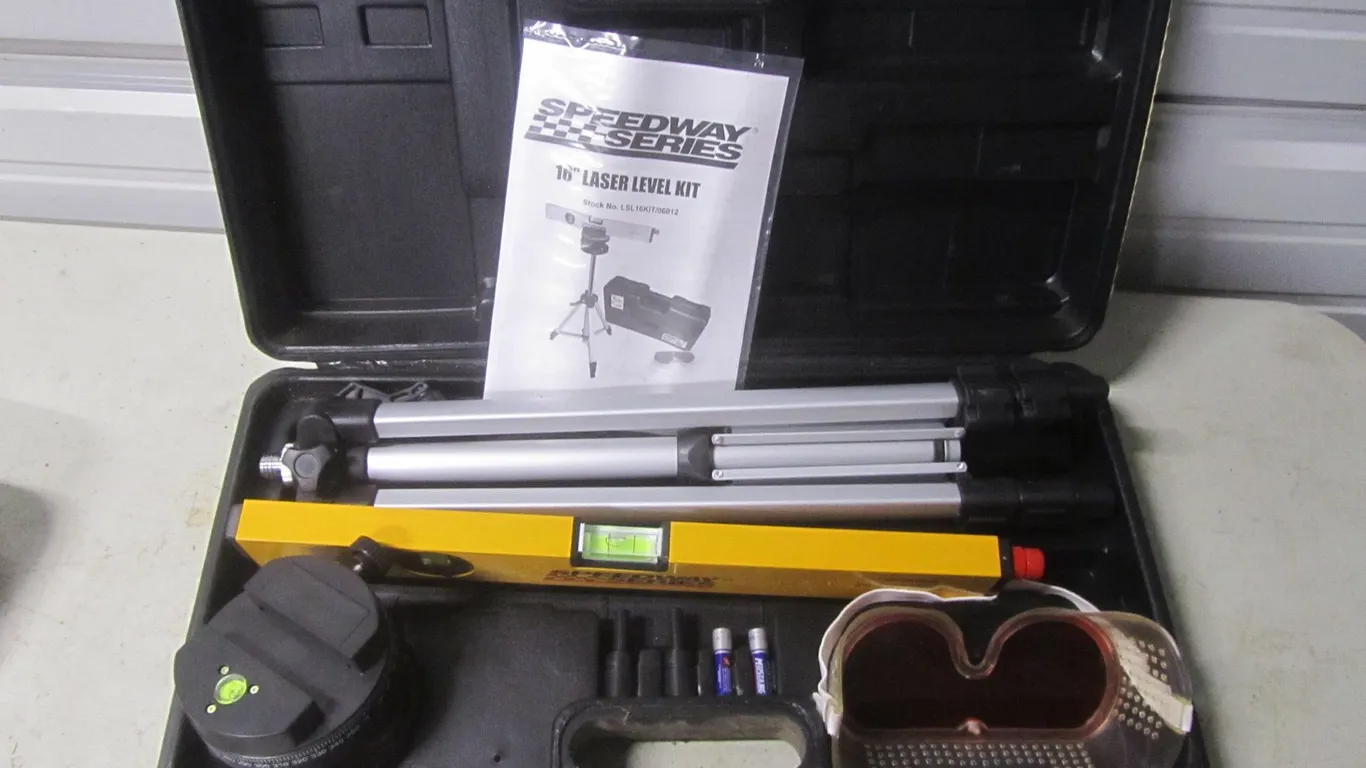Speedway Series Laser Level Kit