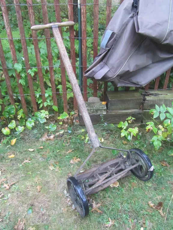 Antique Push Reel Lawn Mower