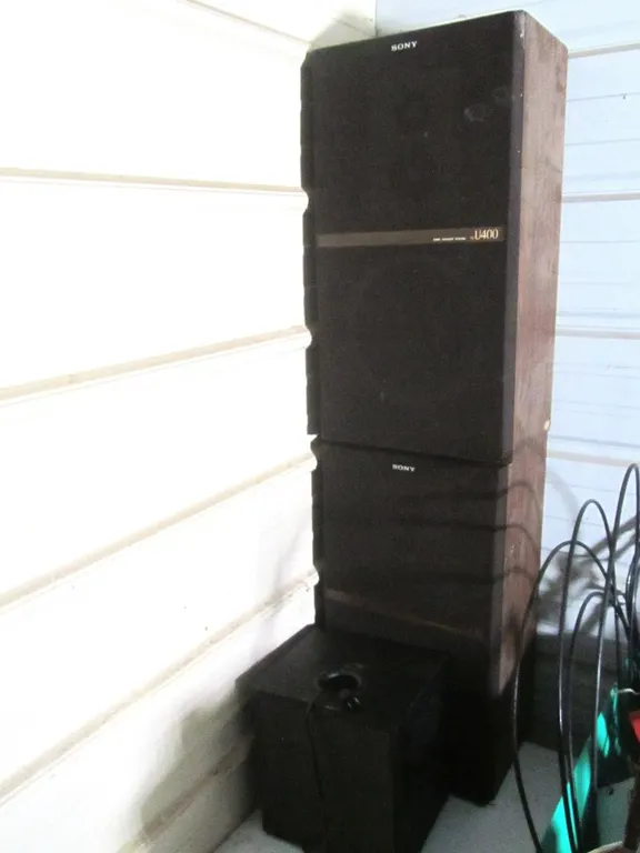 (2) Sony 3-Way Speakers