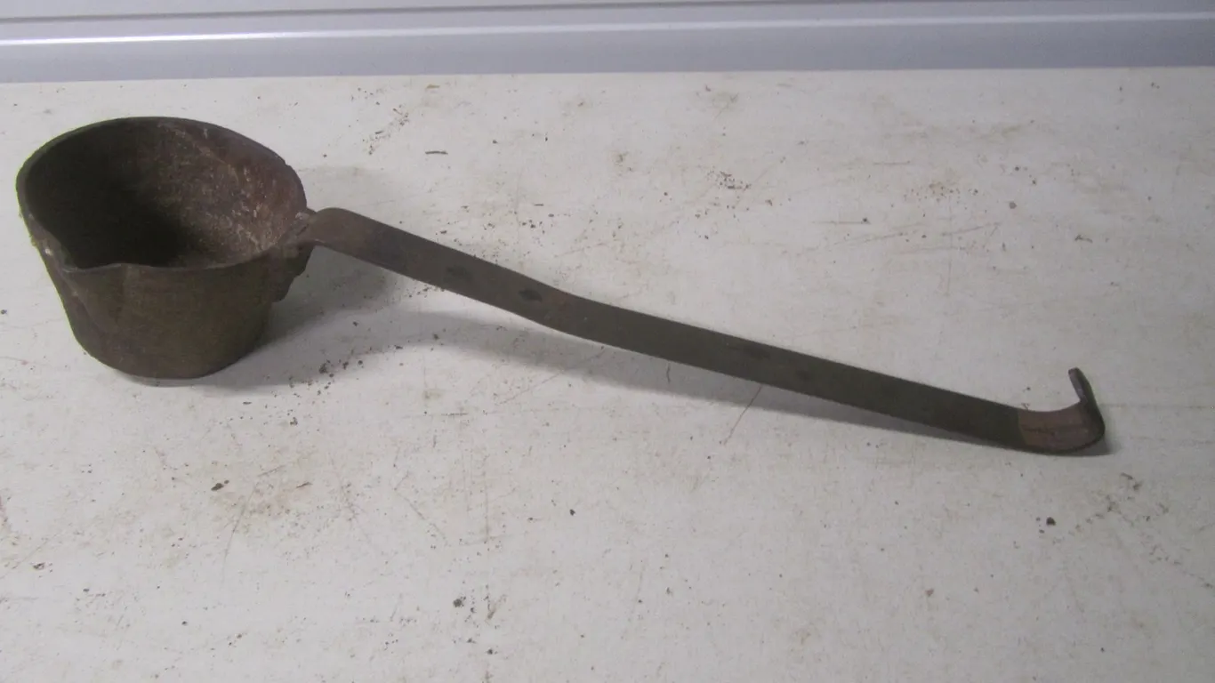 Crucible Ladle