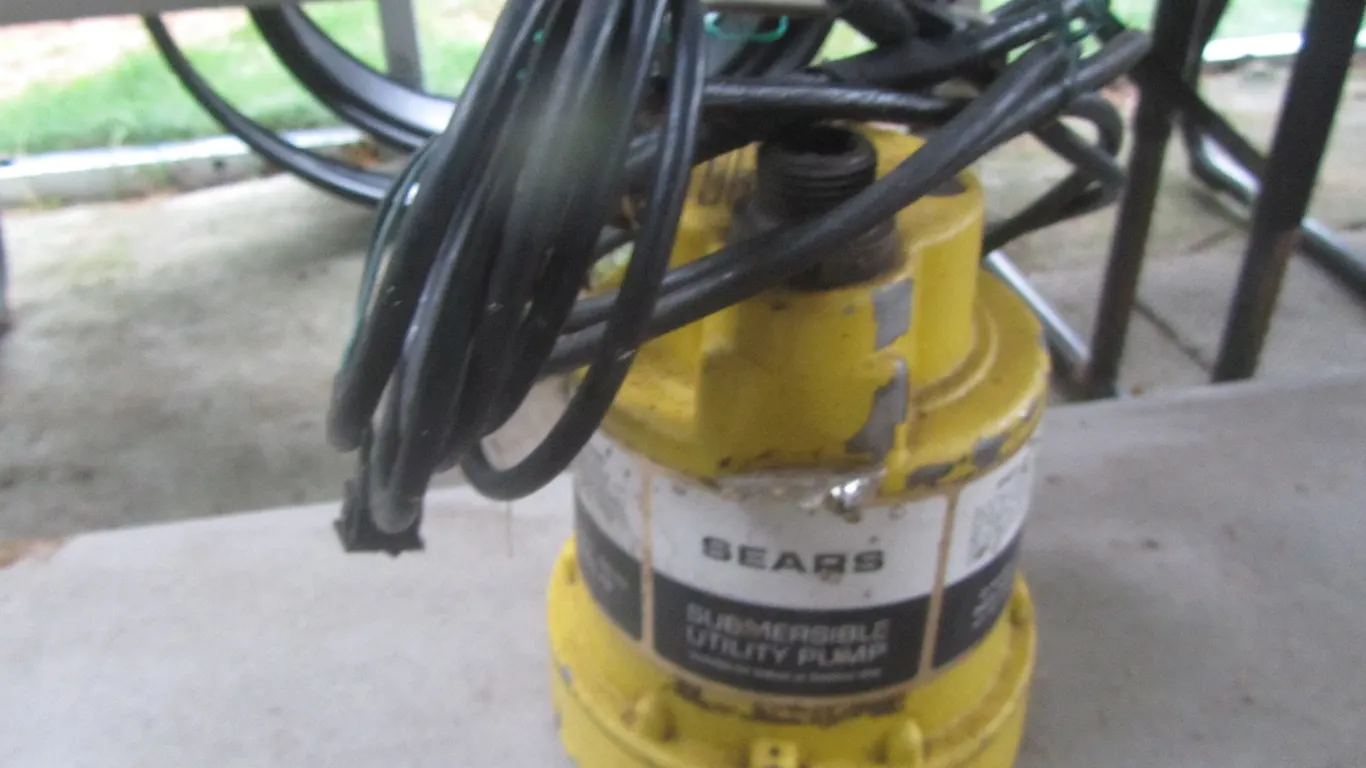 Sears Submersible Utility Pump