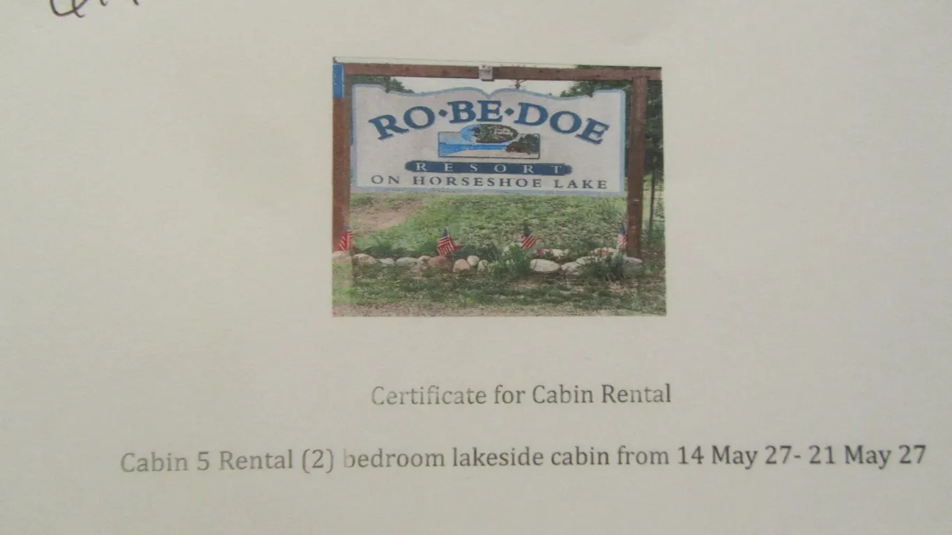 Rental Of Cabin 5 at Ro-Be-Doe Resort on Horseshoe Lake, Merrifield MN May 14 2027 to May 21st 2027
