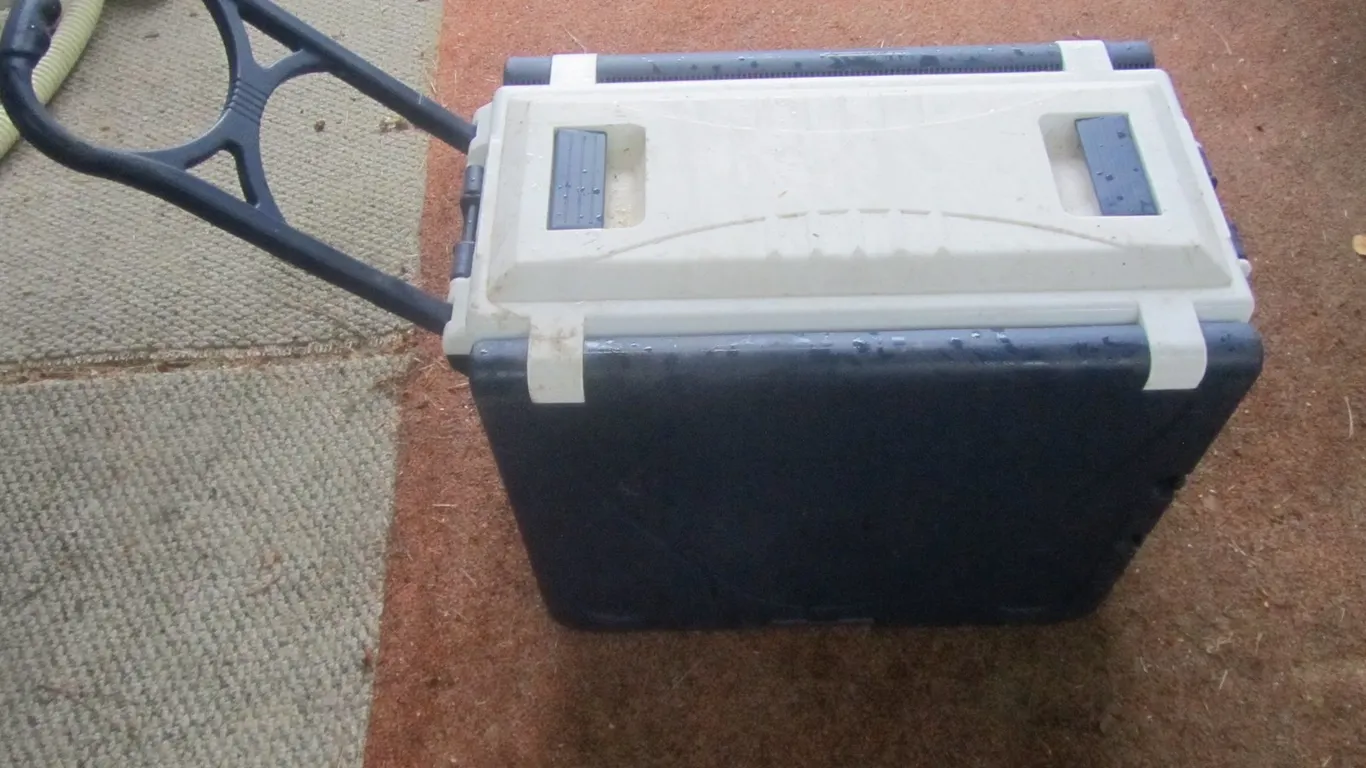 Portable Picnic Cooler