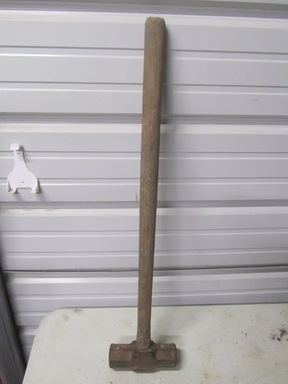 8lb Sledgehammer